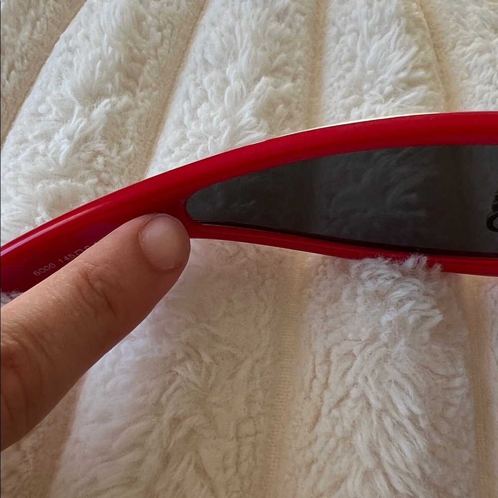Loewe Paula’s Ibiza wave Red sunglasses - Picture 15 of 17